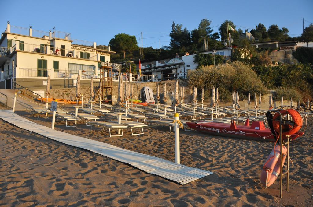 Hotel Villa Miramare Capoliveri  Exterior photo